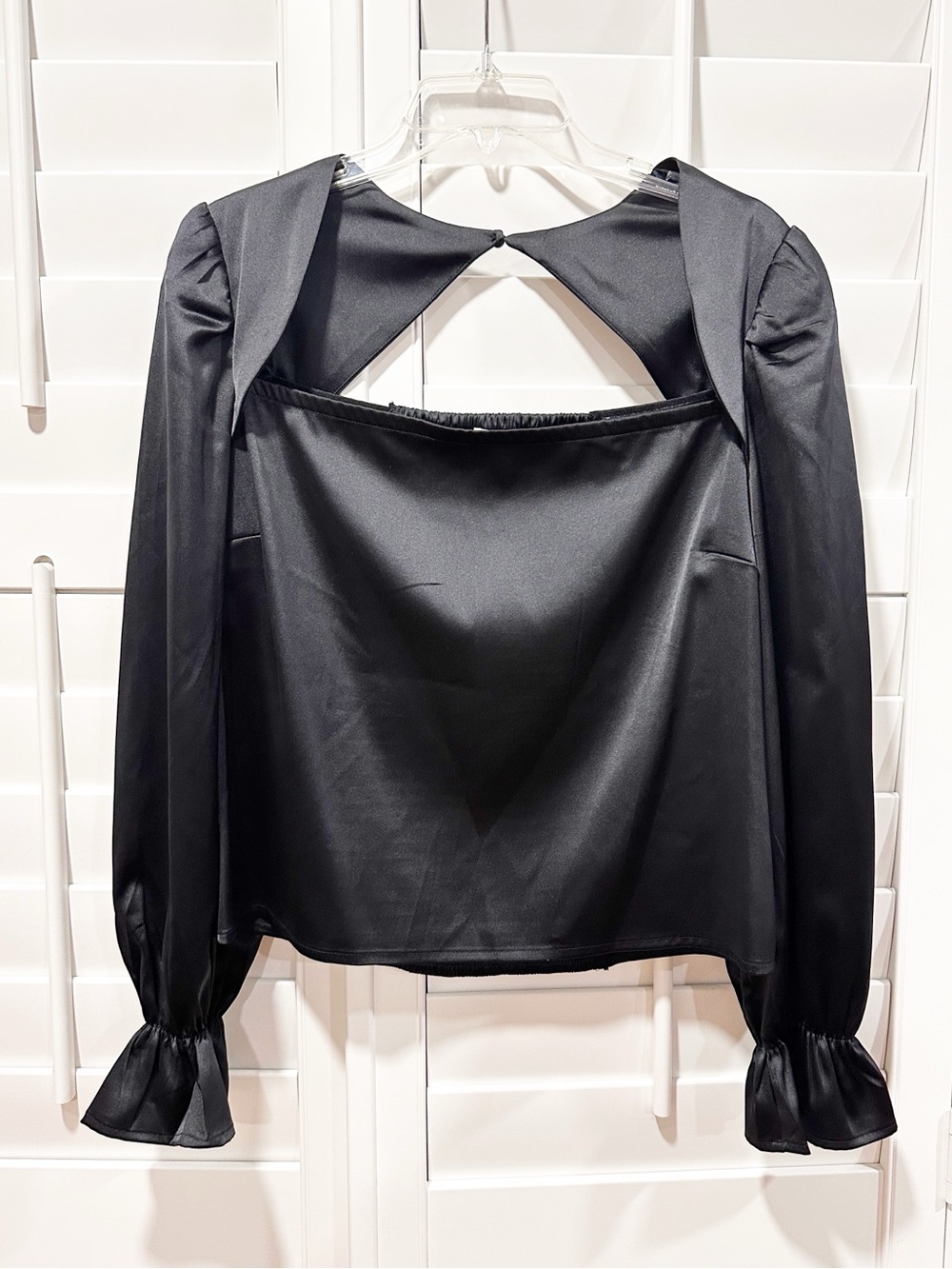 Highlowluxe X The Drop Top Black Satin Open Back Puff Sleeve Blouse Large Amazon